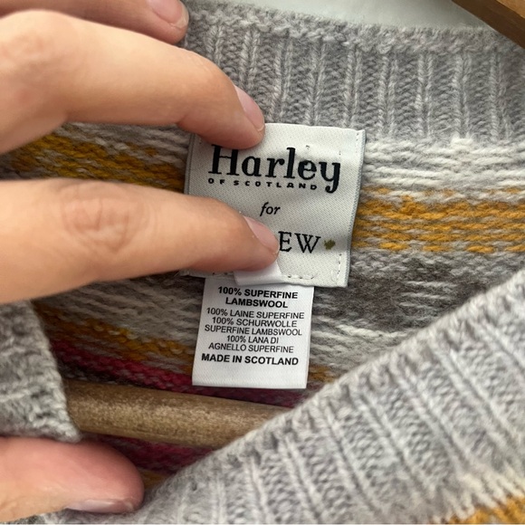 J. Crew Harley Of Scotland lambswool crewneck sweater Size Large - Picture 9 of 10